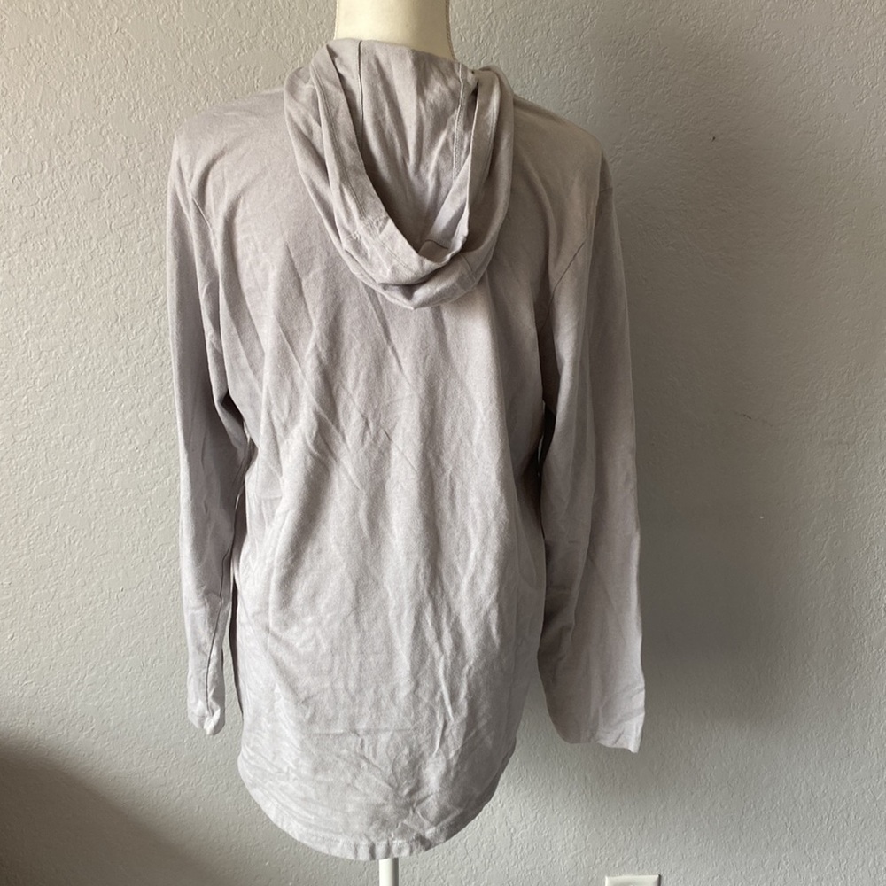 Nike hooded king sleeve shirt - Picture 2 of 2